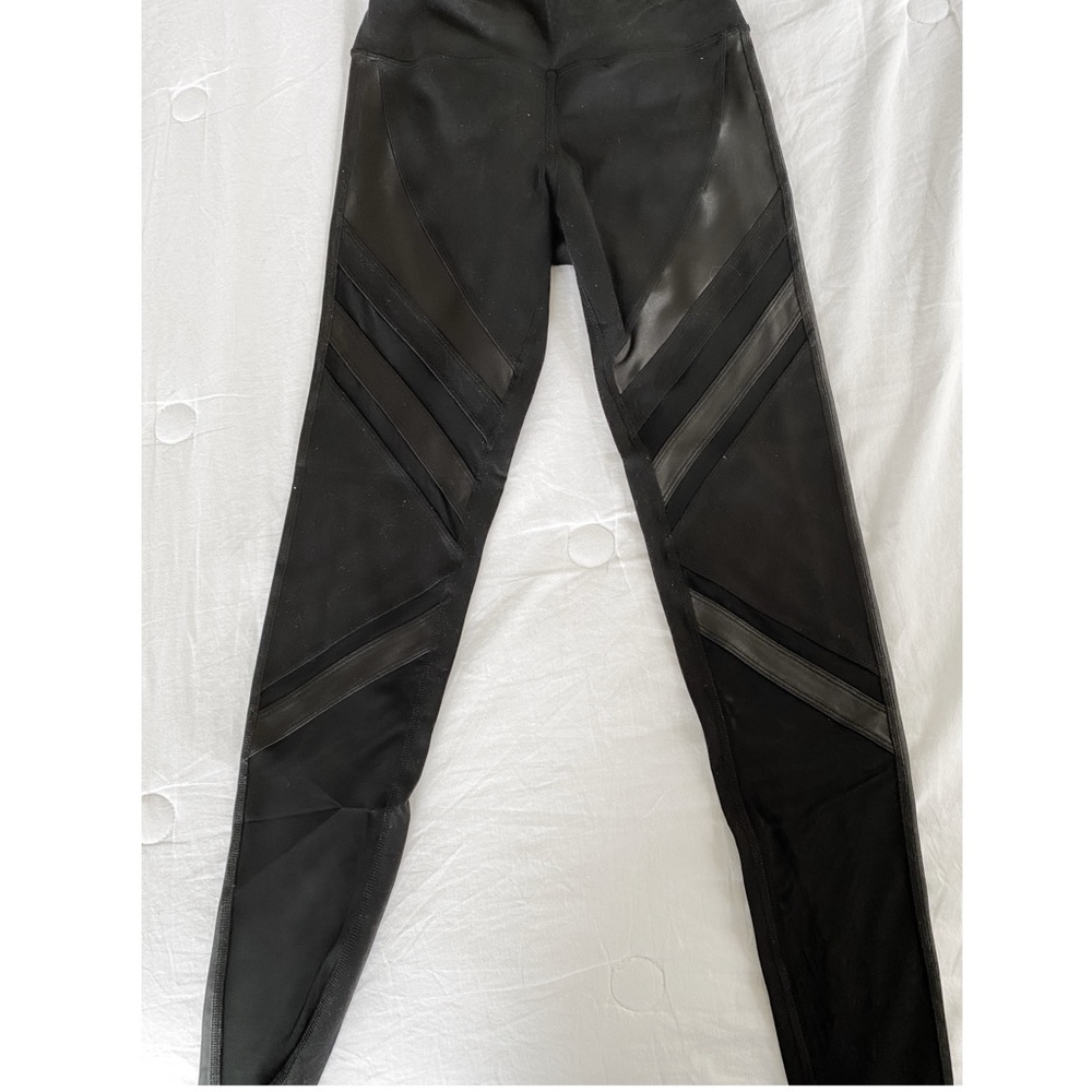 ALO YOGA HIGH WAIST EPIC LEGGING - BLACK